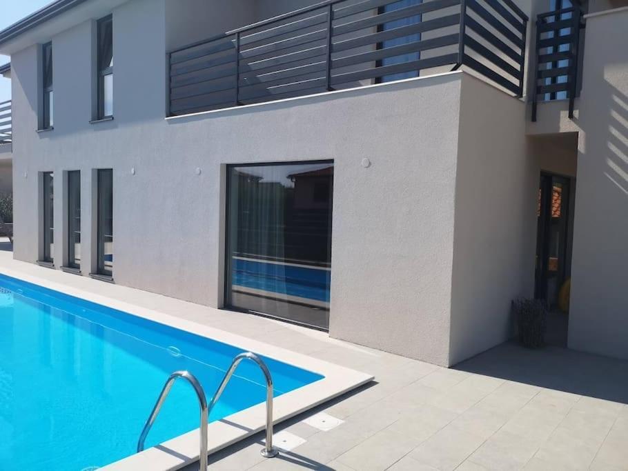Marcante - Designer, Romantic Pool View Poreč